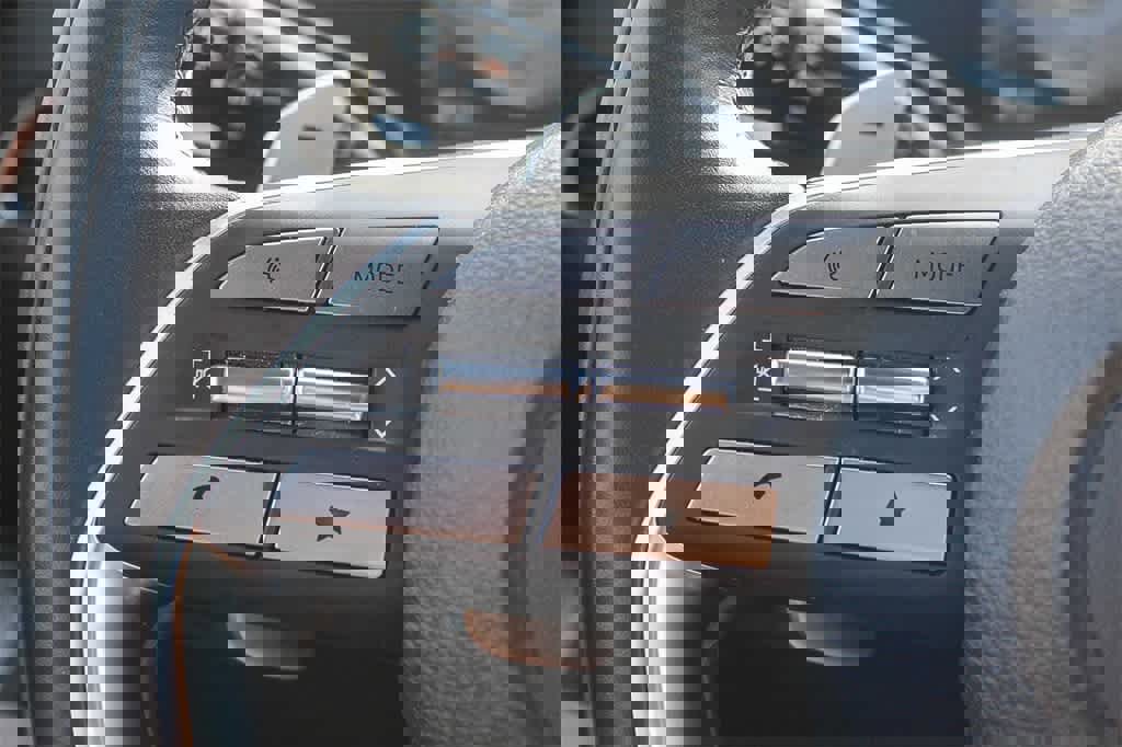 Used 2023 Hyundai Palisade Calligraphy image 31