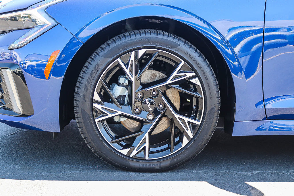 Certified 2025 Kia K5 GT-Line w/ GT-Line Premium Package FWD image 10