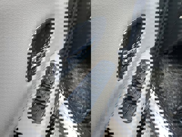 Used 2017 Honda HR-V EX image 22