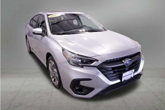 Used 2024 Subaru Legacy Limited image 8