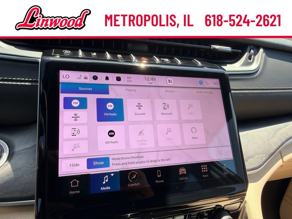 Used 2025 Jeep Grand Cherokee Limited AWD/4WD image 33