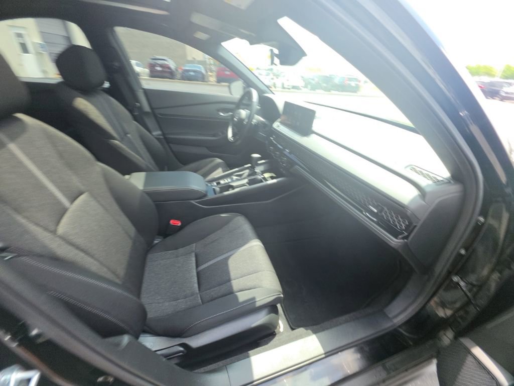 Used 2024 Honda Accord Sport image 33
