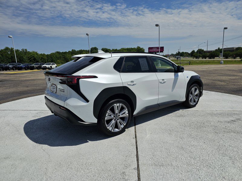 Used 2023 Subaru Solterra AWD image 4