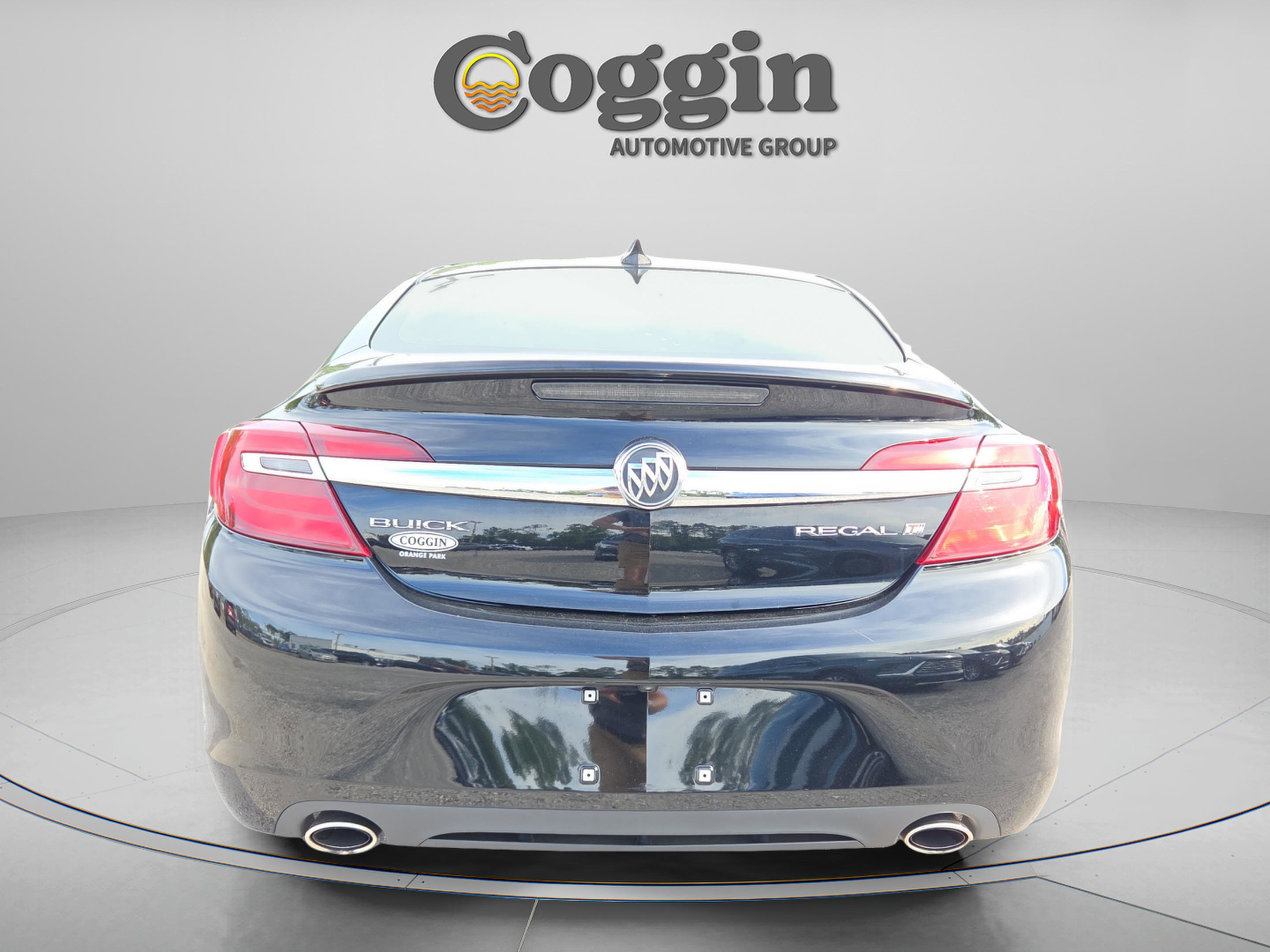 Used 2017 Buick Regal Sport Touring image 4