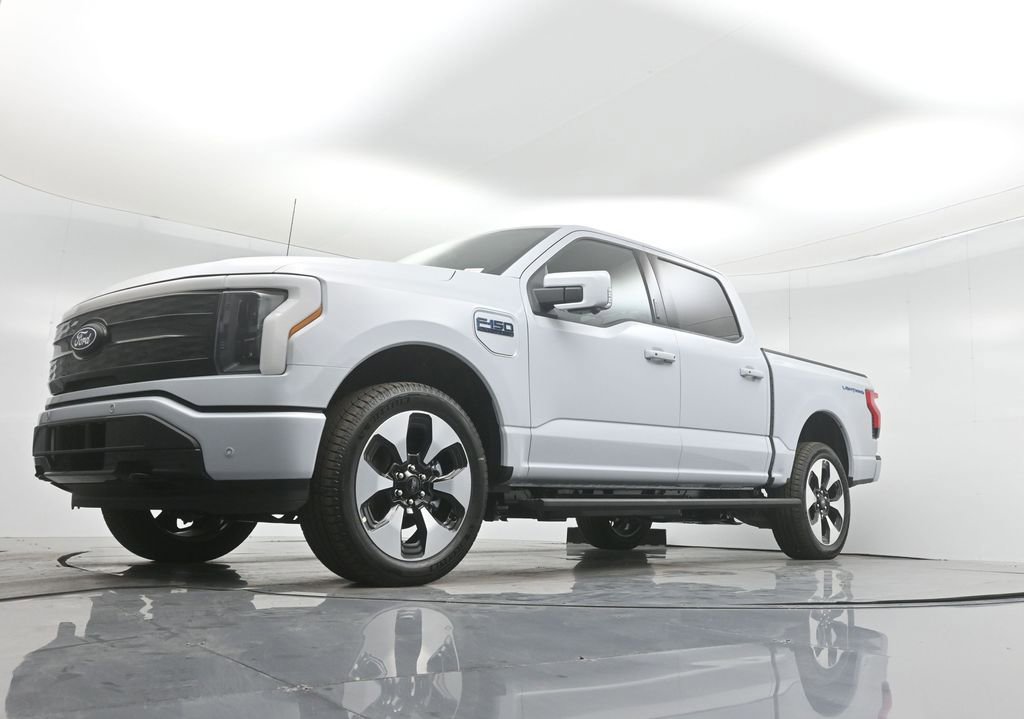 New 2025 Ford F150 Lightning Platinum w/ Dark Elements Package image 47