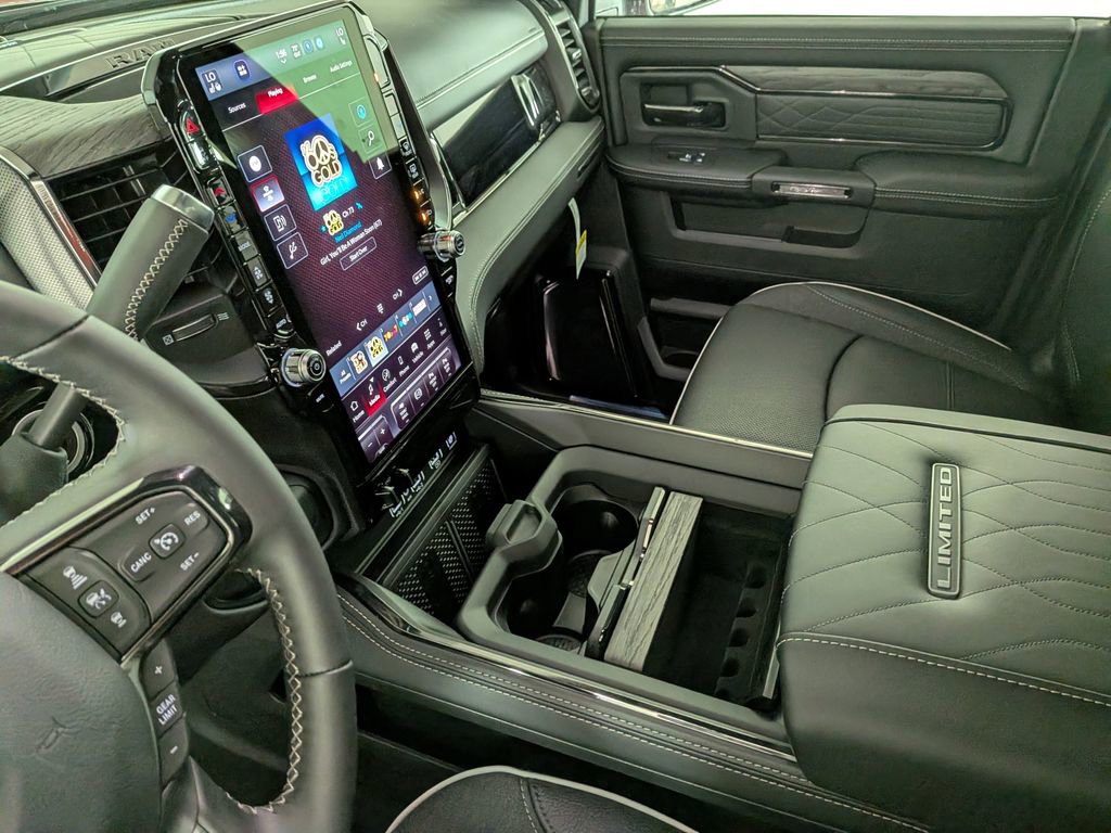 New 2026 RAM 2500 Limited AWD/4WD image 24