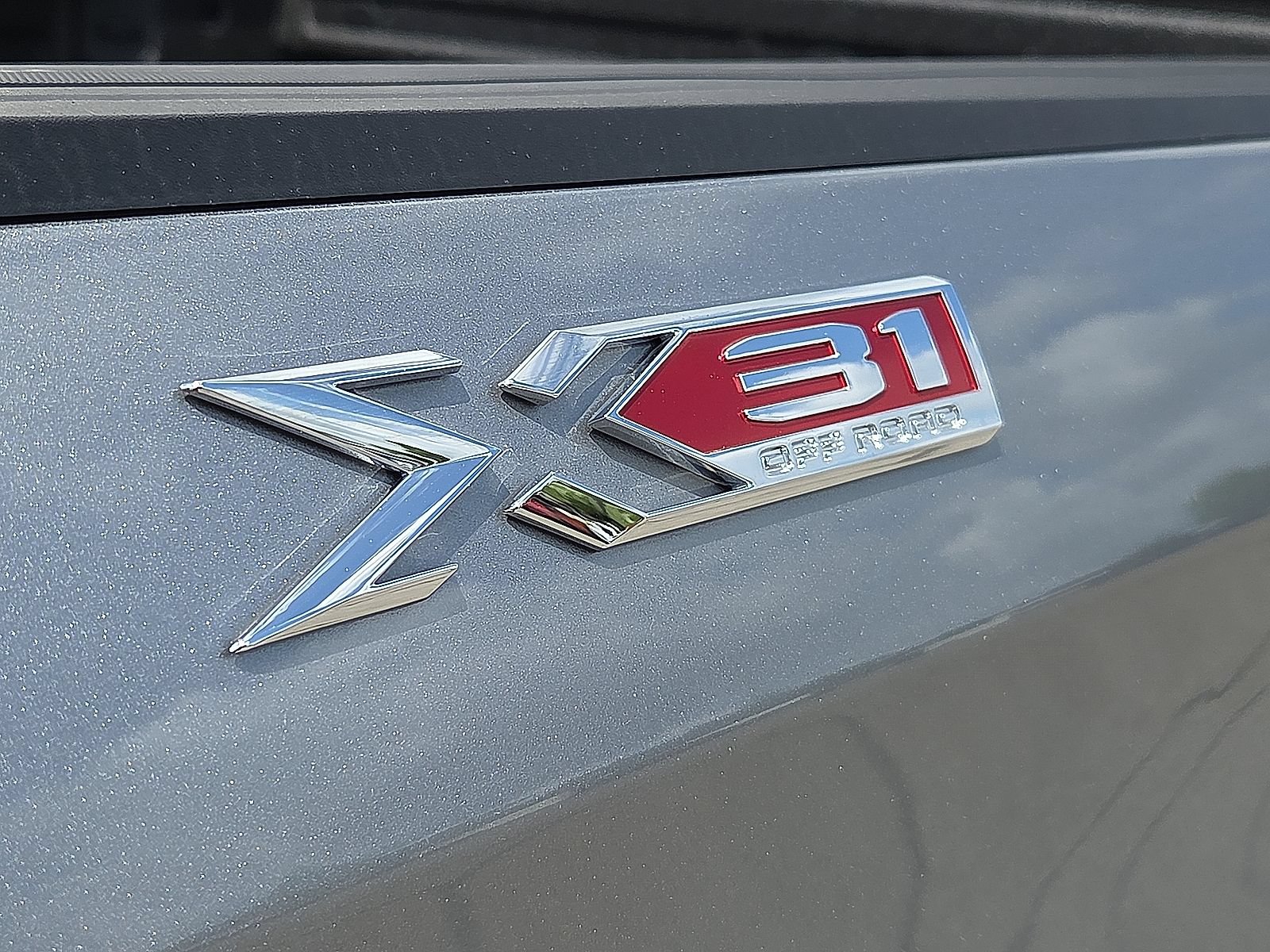 Used 2024 GMC Sierra 1500 Elevation w/ Elevation Premium Package AWD/4WD image 16