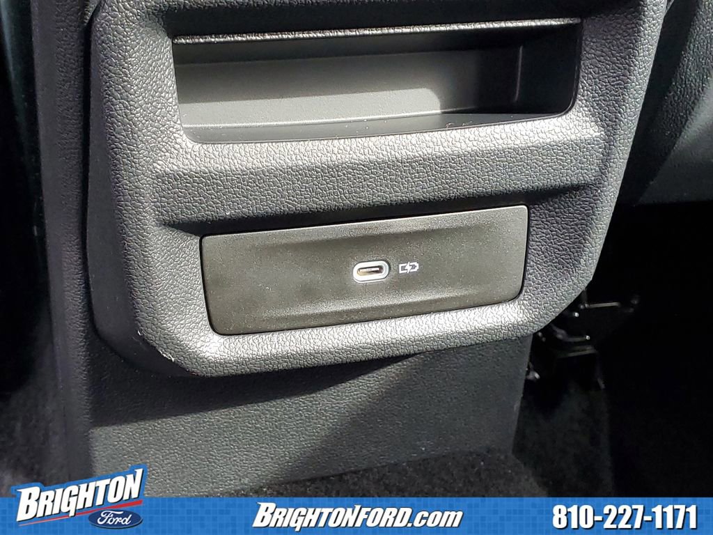 Used 2022 Volkswagen Taos SEL image 13