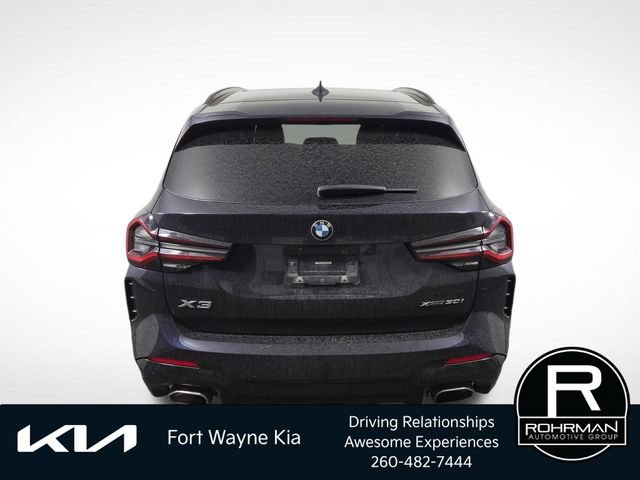 Used 2022 BMW X3 xDrive30i w/ M Sport Package 2 AWD/4WD image 9