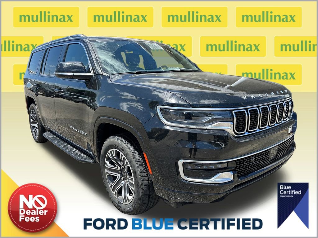 Used 2025 Jeep Wagoneer 4WD image 1