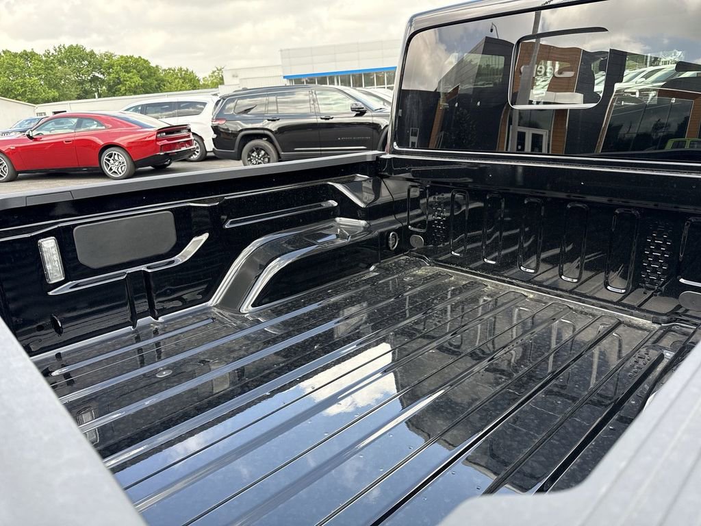 New 2026 Jeep Gladiator Sport AWD/4WD image 17