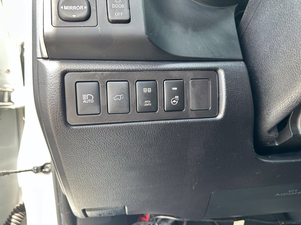 Used 2020 Toyota Sequoia TRD Pro AWD/4WD image 17