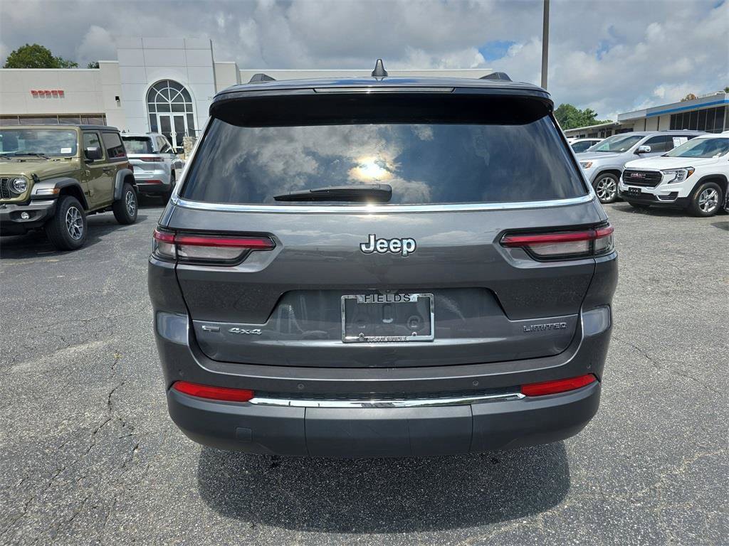 Used 2022 Jeep Grand Cherokee L Limited image 4