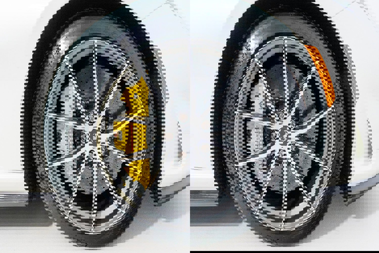 Certified 2021 Ferrari 812 GTS RWD image 24