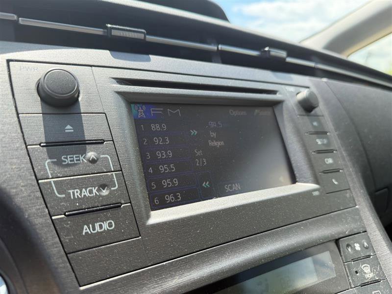 Used 2015 Toyota Prius Two FWD image 18