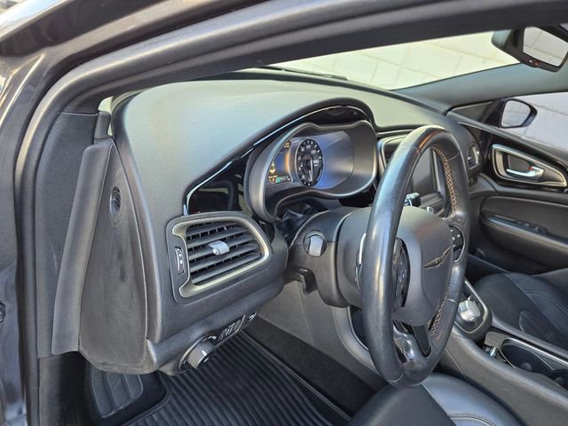 Used 2017 Chrysler 200 S w/ Navigation & Sound Group I image 19