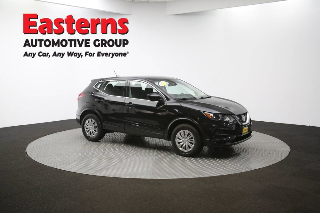 Used 2020 Nissan Rogue Sport S image 46