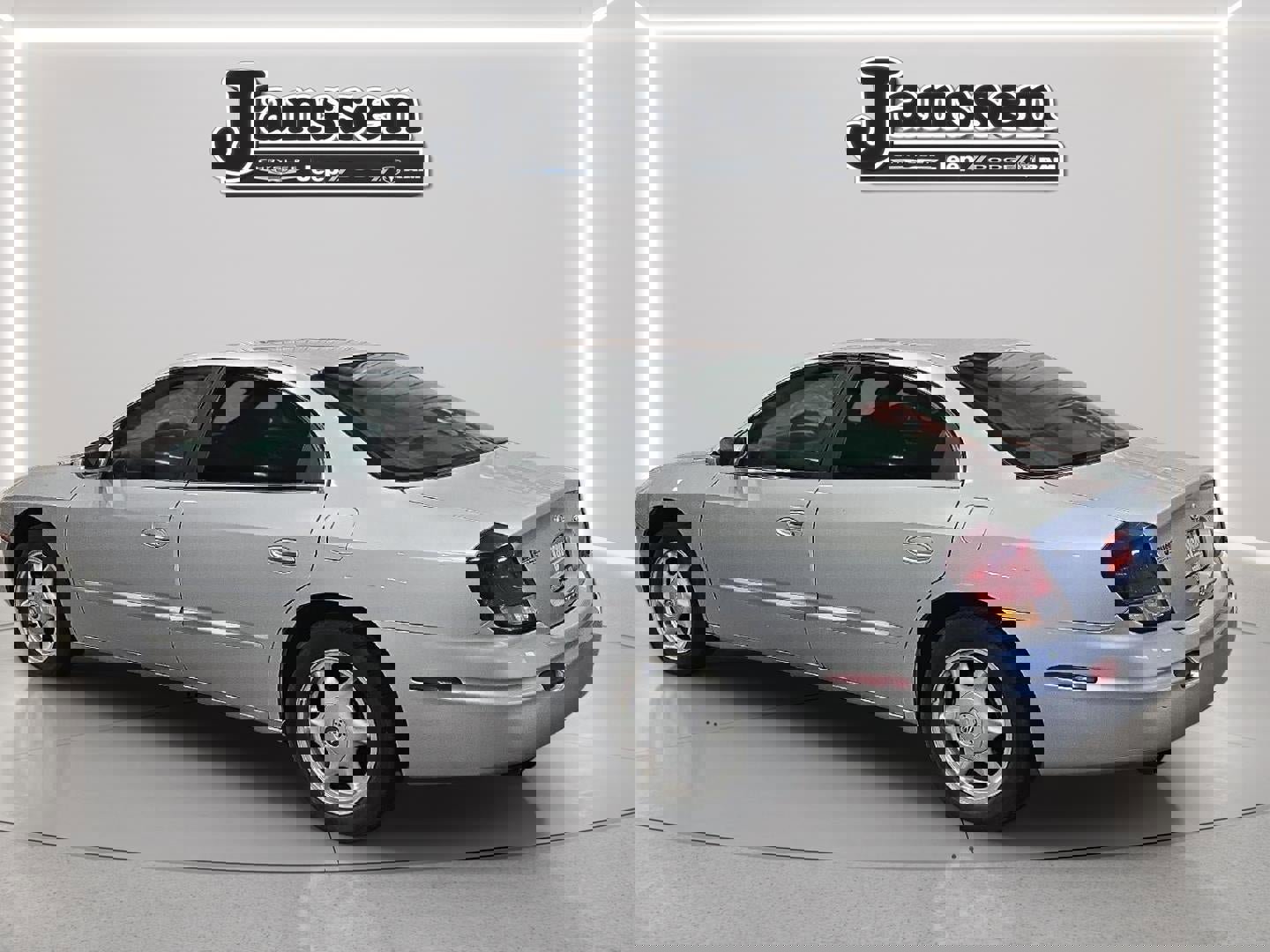 Used 2001 Oldsmobile Aurora 4.0 image 3