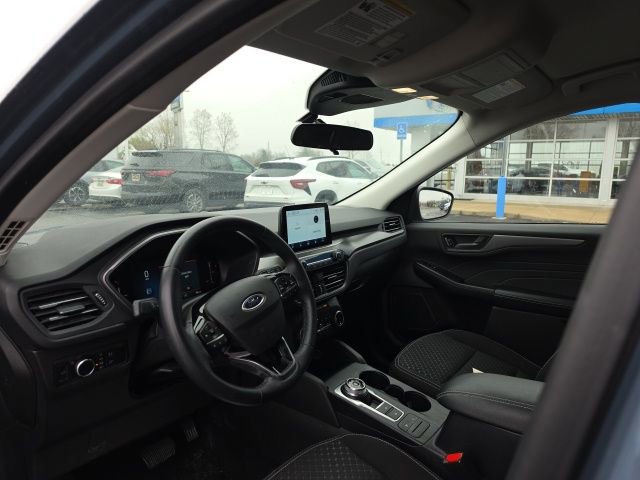 Used 2023 Ford Escape Active AWD/4WD image 6