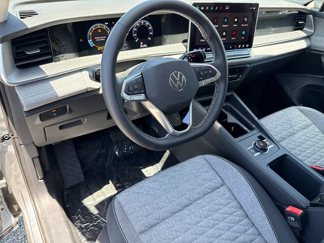 New 2025 Volkswagen Tiguan S image 38