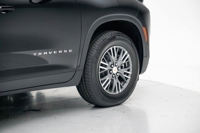 New 2026 Chevrolet Traverse LT w/ Enhanced Driving Package image 8