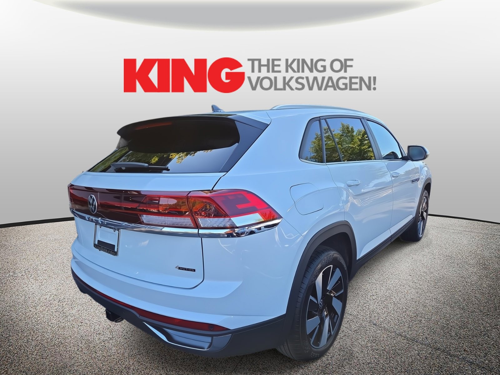 New 2026 Volkswagen Atlas Cross Sport SE image 7
