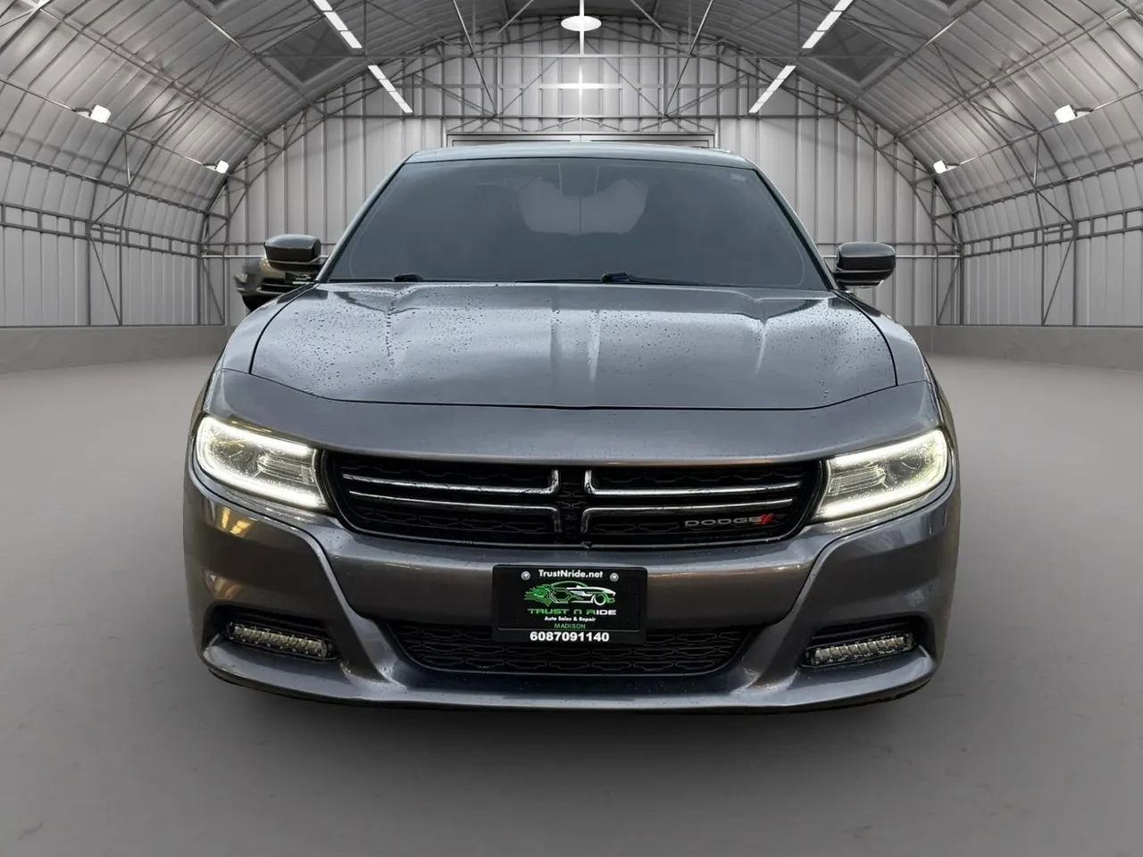 Used 2015 Dodge Charger SE w/ Power Sunroof Group image 2