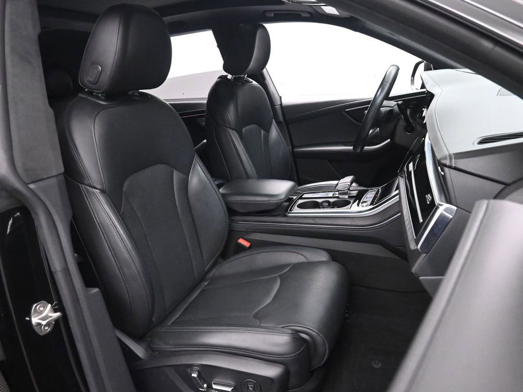 Used 2023 Audi Q8 Prestige w/ Prestige Package AWD/4WD image 27