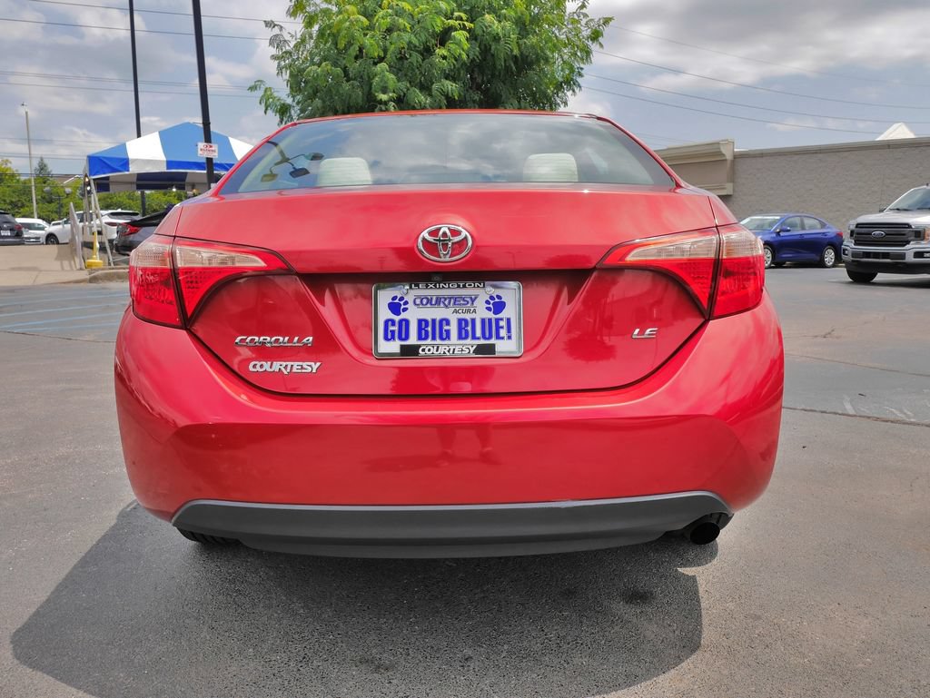 Used 2017 Toyota Corolla LE FWD image 6