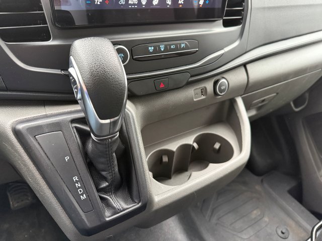 Used 2022 Ford Transit 150 Low Roof RWD image 32