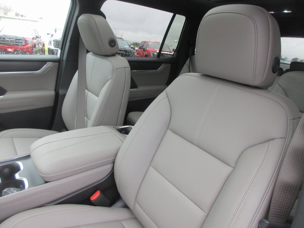 New 2026 GMC Acadia Elevation w/ Super Cruise Package image 13