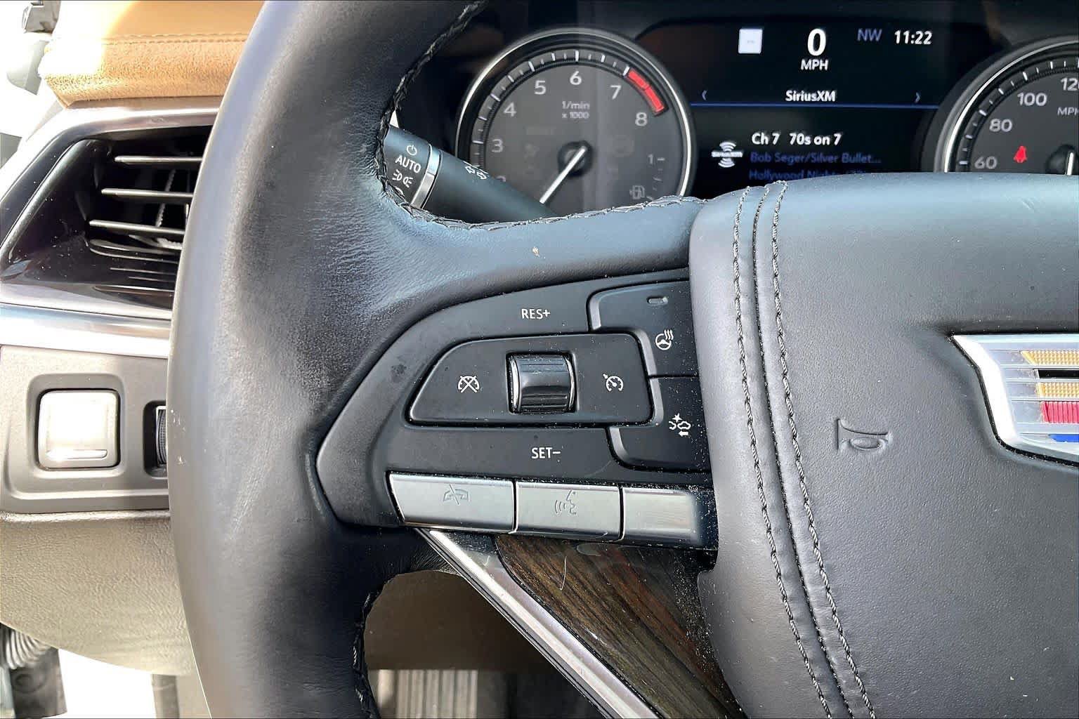 Used 2021 Cadillac XT6 Premium Luxury w/ Platinum Package FWD image 21