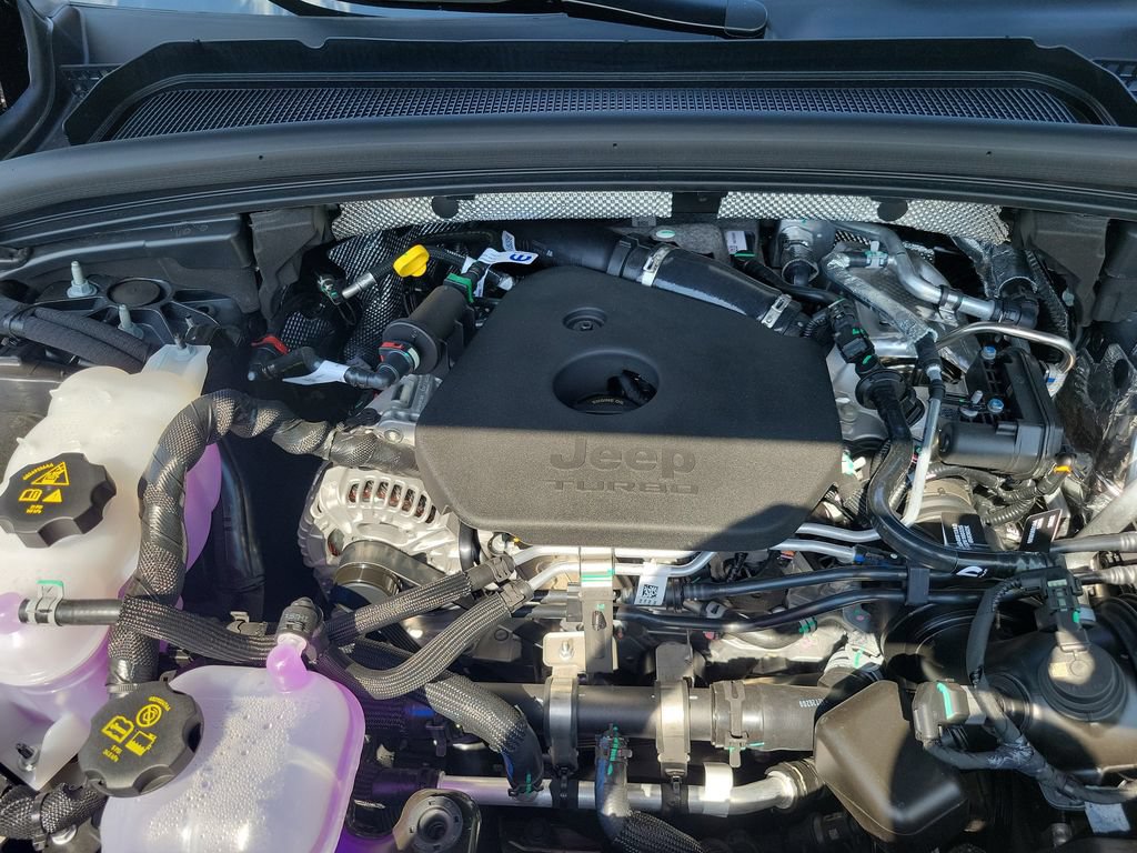 New 2026 Jeep Grand Cherokee Altitude RWD image 40