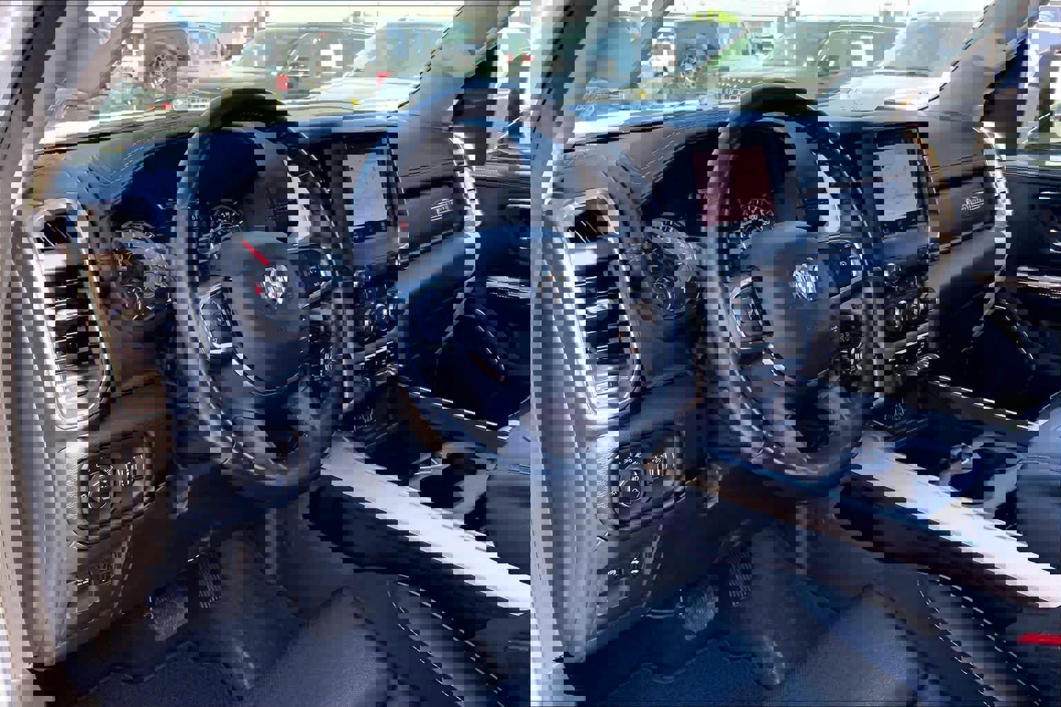 Used 2022 RAM 1500 Laramie AWD/4WD image 16