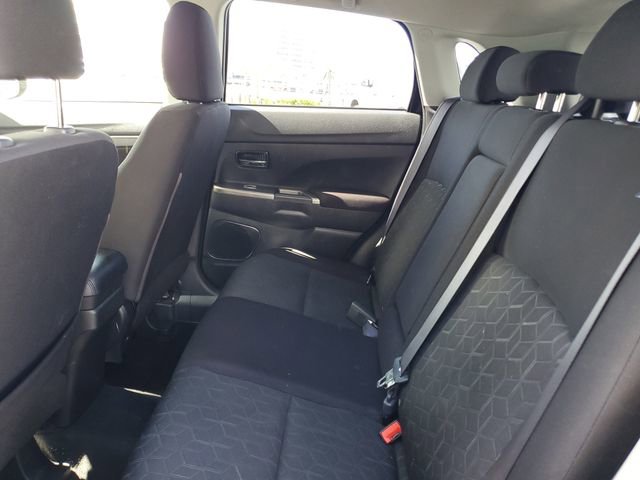 Used 2021 Mitsubishi Outlander Sport SE image 10