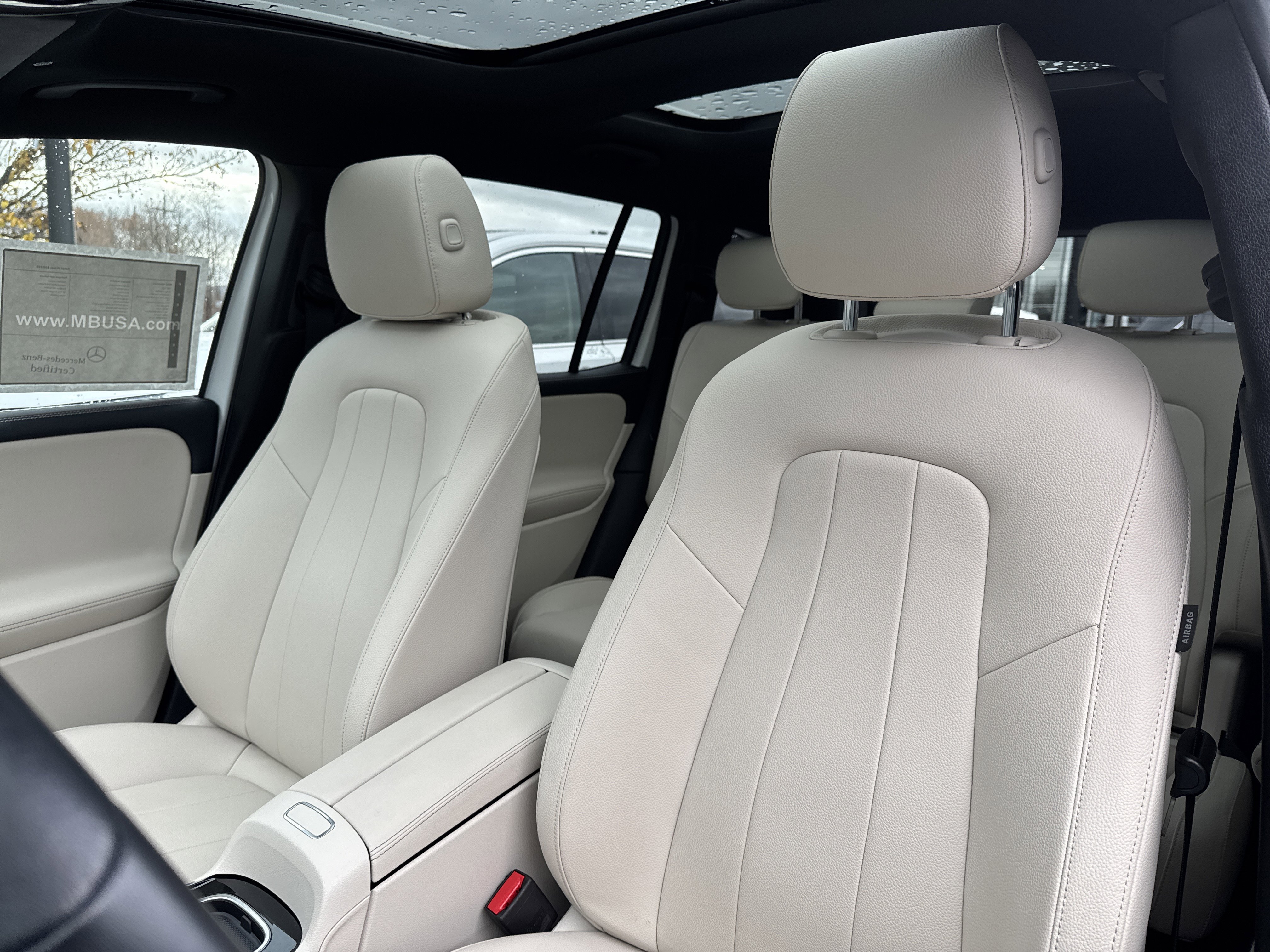 Certified 2025 Mercedes-Benz GLB 250 4MATIC image 10