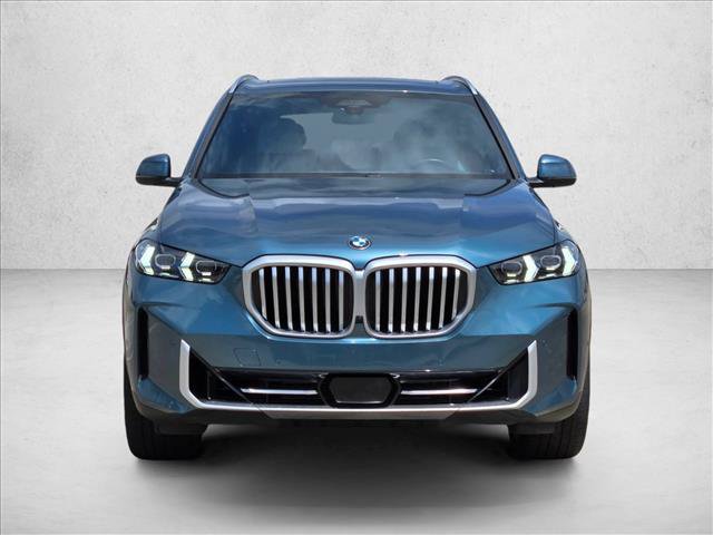 Used 2025 BMW X5 sDrive40i RWD image 2