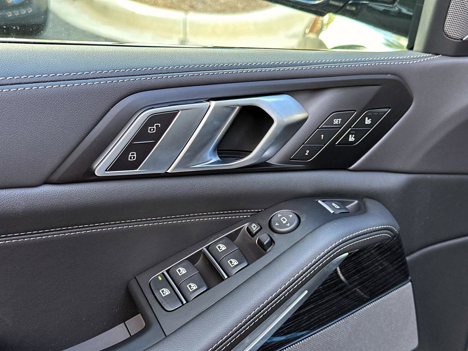 New 2026 BMW X5 sDrive40i w/ M Sport Package image 18