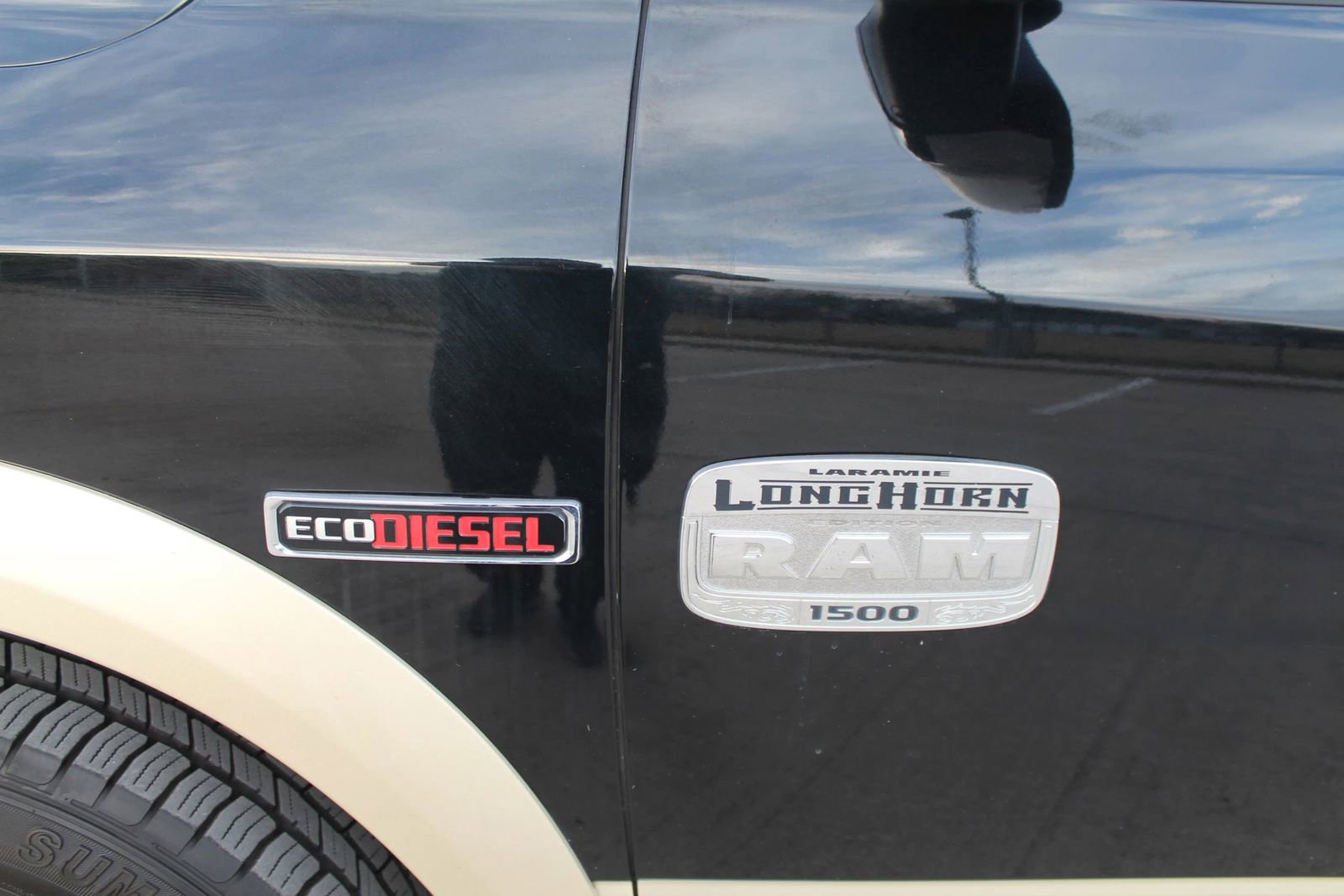 Used 2014 RAM 1500 Laramie Longhorn w/ Convenience Group image 25