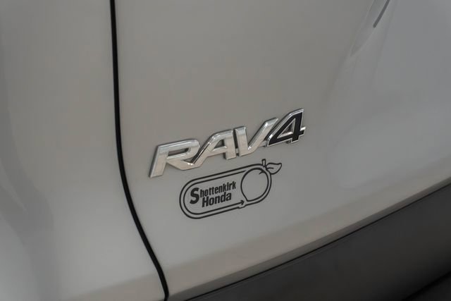 Used 2020 Toyota RAV4 Limited w/ All Weather Liner Package AWD/4WD image 11