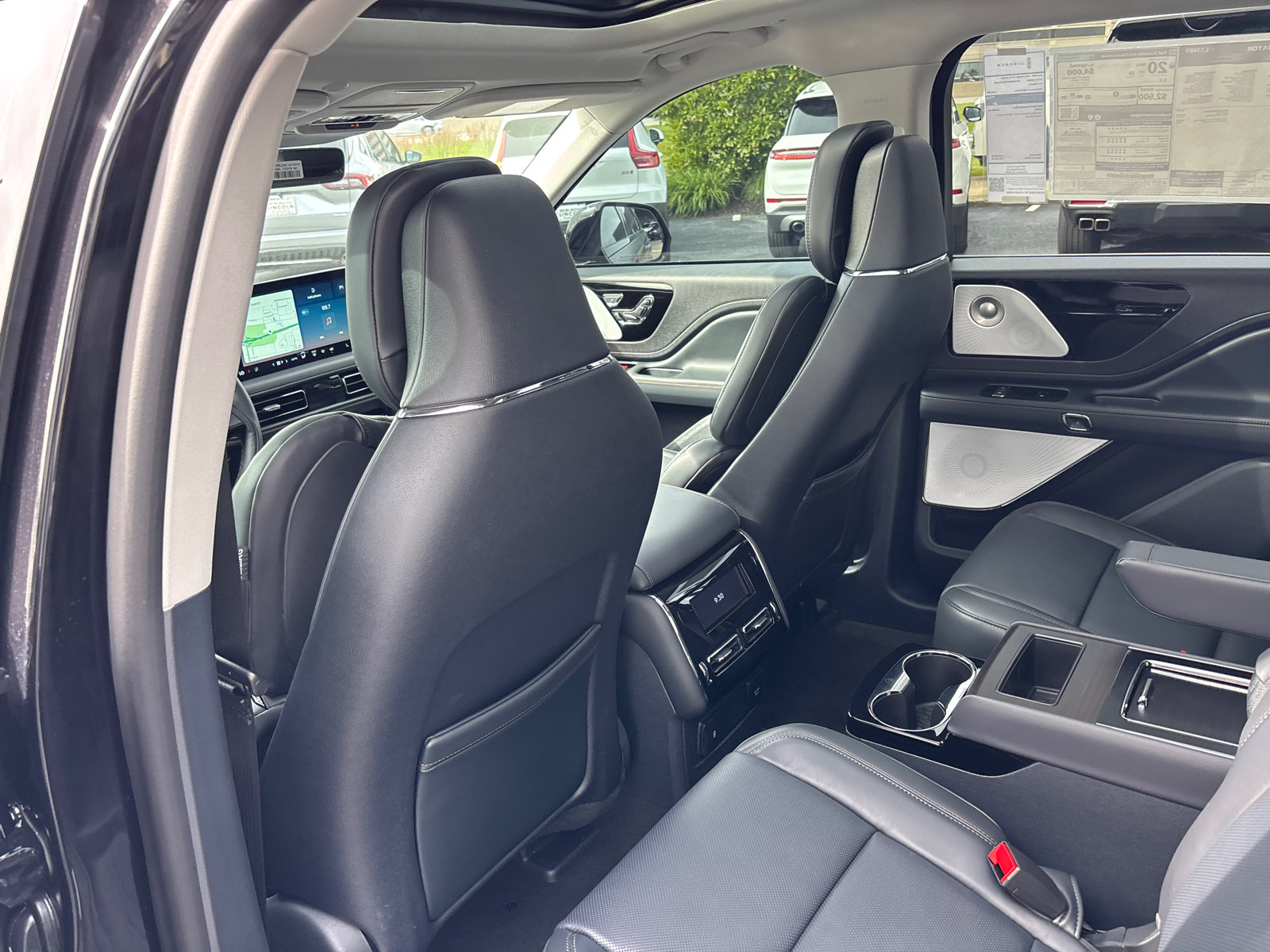 New 2026 Lincoln Aviator Reserve AWD/4WD image 28