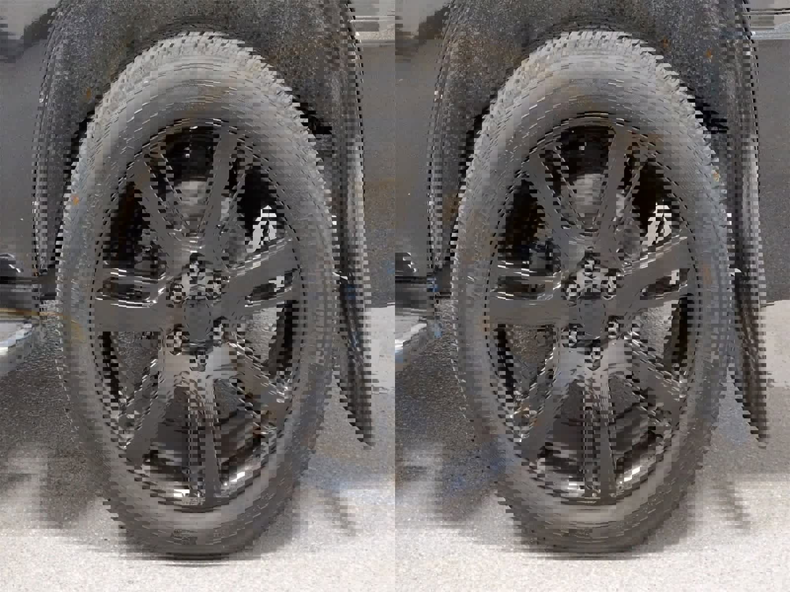 Used 2012 Cadillac Escalade Luxury image 14