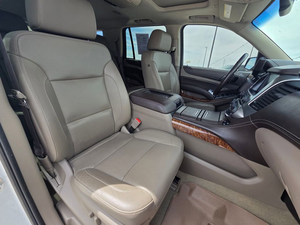 Used 2018 Chevrolet Tahoe Premier AWD/4WD image 34