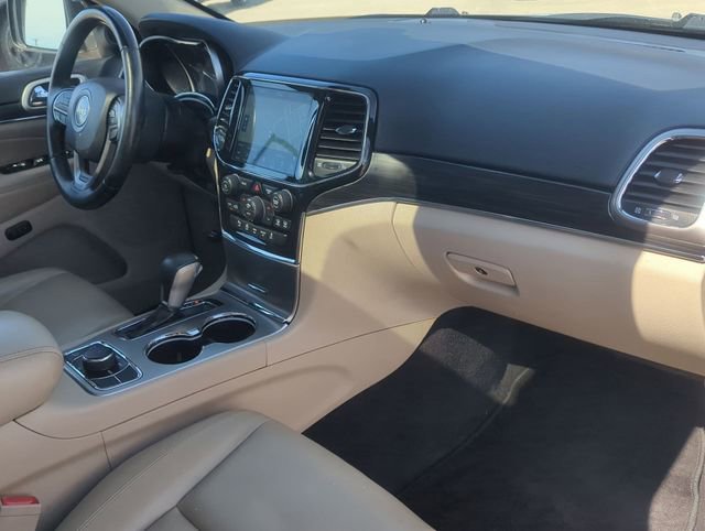 Used 2019 Jeep Grand Cherokee Limited AWD/4WD image 28