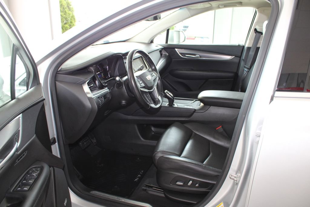Used 2019 Cadillac XT5 Luxury image 38