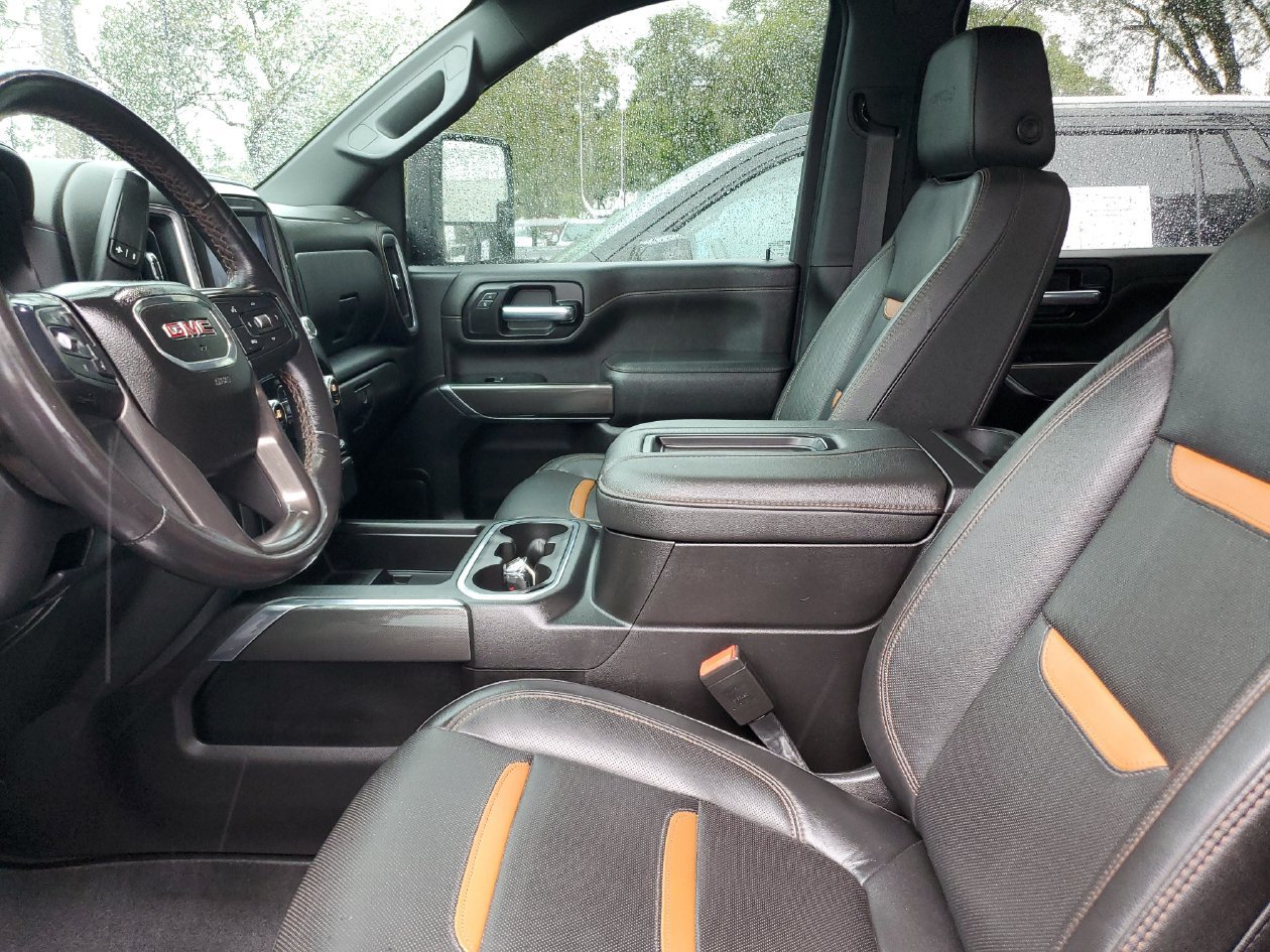 Used 2022 GMC Sierra 3500 AT4 AWD/4WD image 19