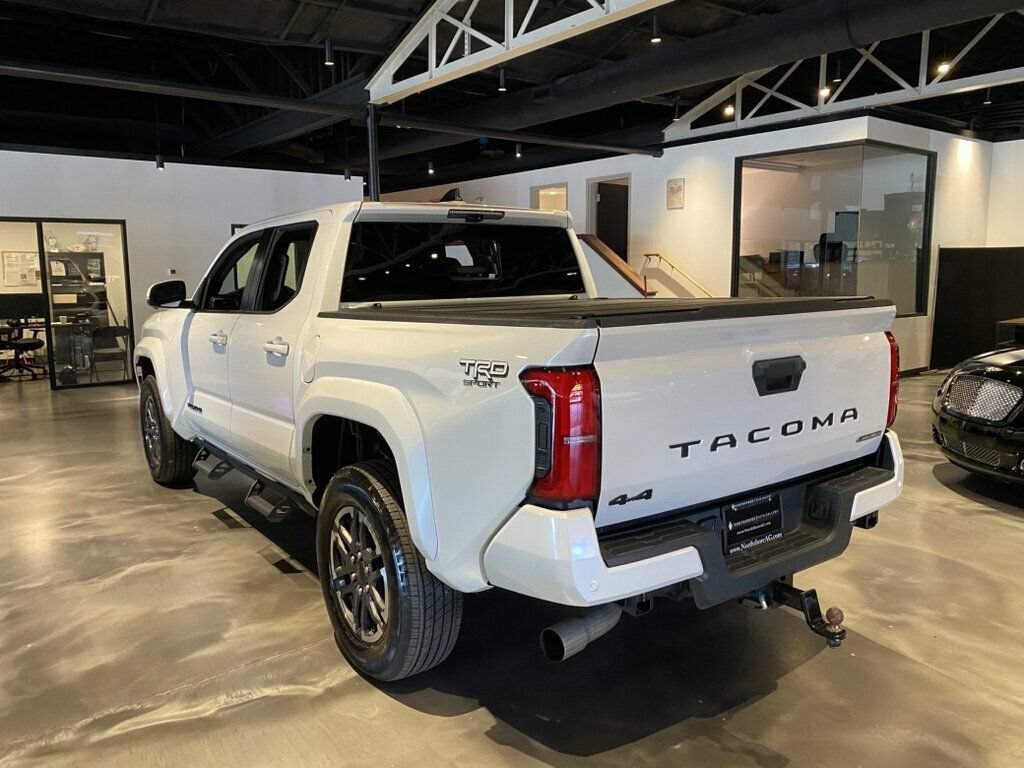 Used 2025 Toyota Tacoma TRD Sport w/ TRD Sport Premium Package AWD/4WD image 3