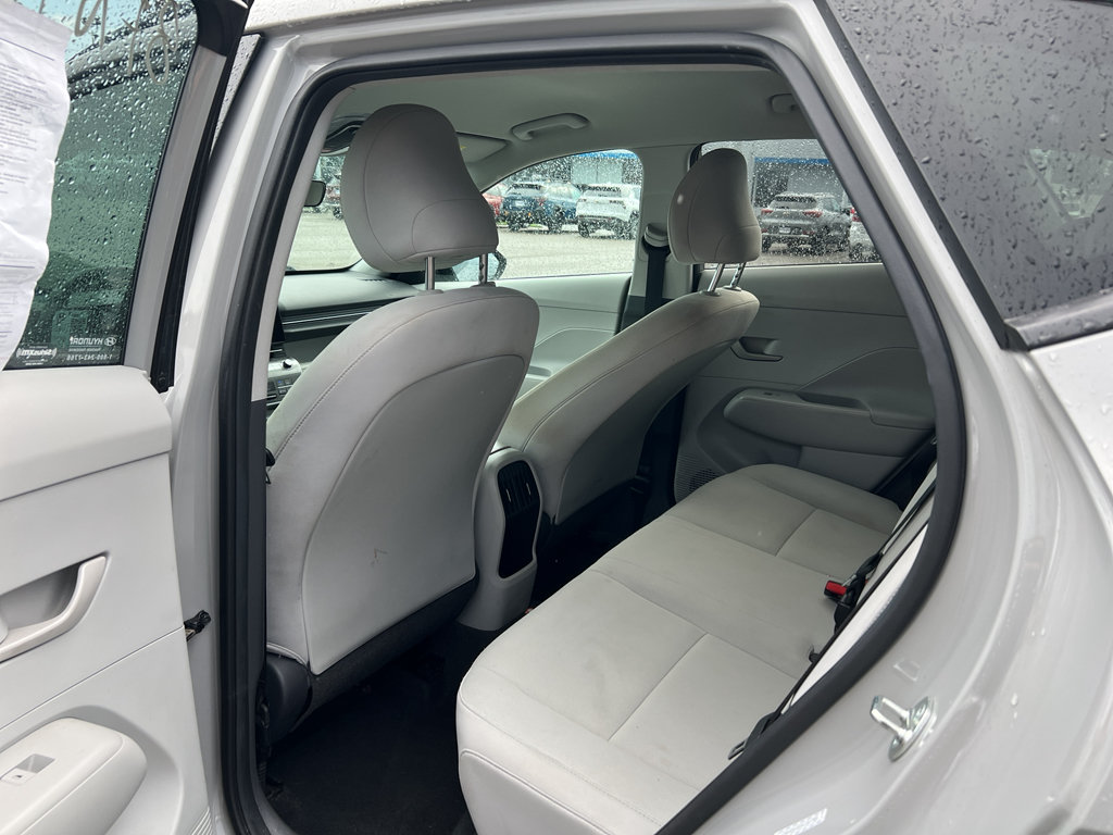 Used 2024 Hyundai Kona SEL FWD image 10