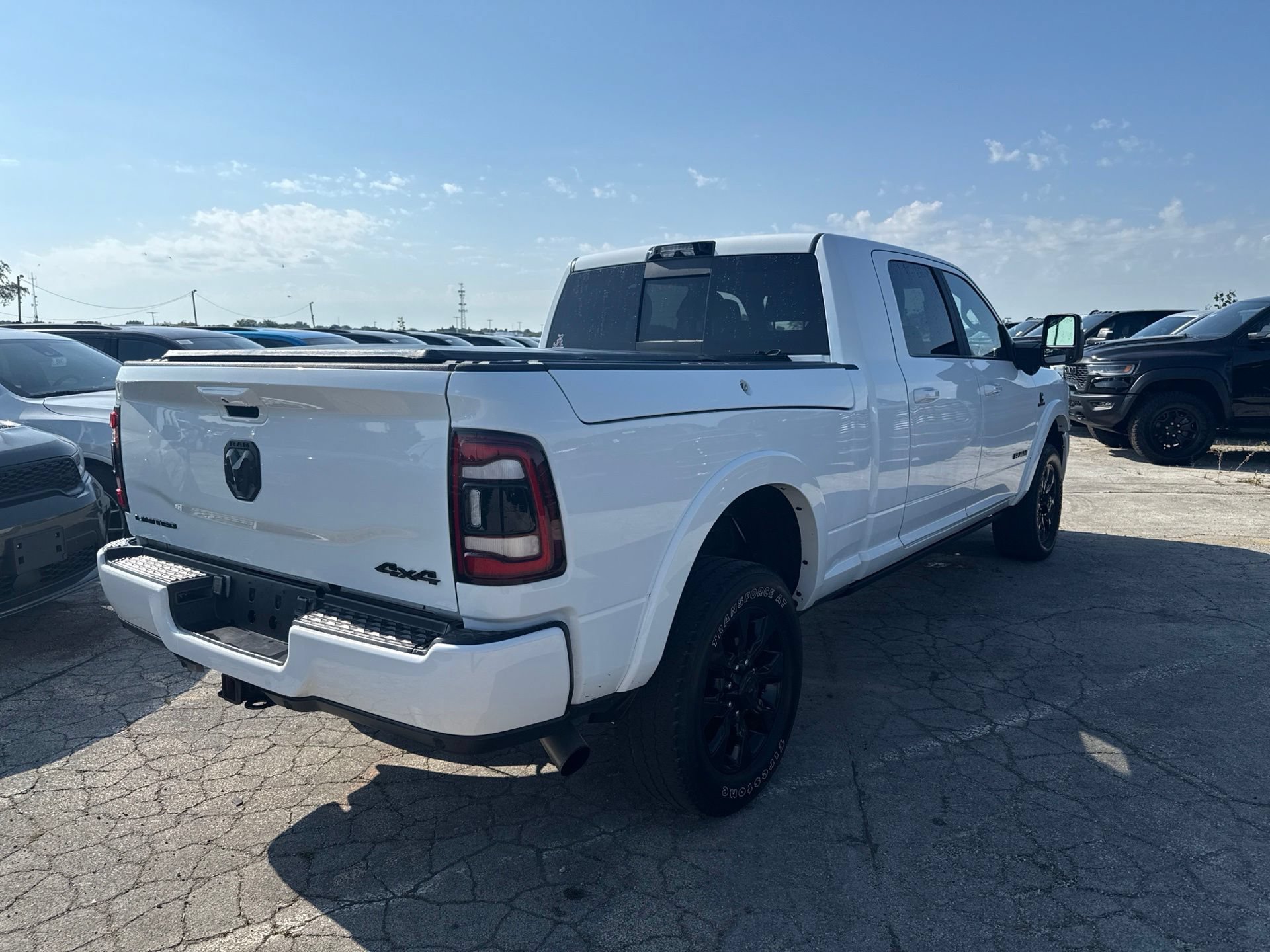 Used 2023 RAM 2500 Limited AWD/4WD image 6