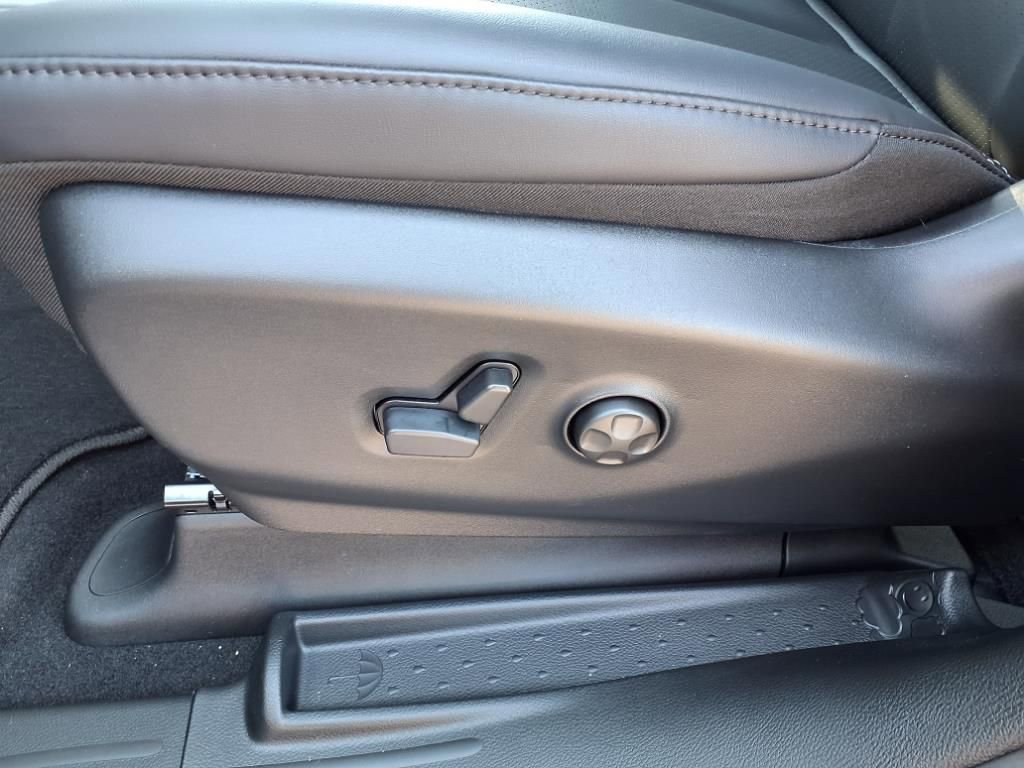 New 2026 Chrysler Pacifica Select image 15
